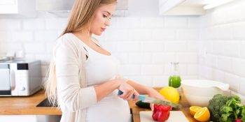 Yararları Kadar Zararları da Olan ve Hamilelik Döneminde Kullanılmaması Gereken 11 Bitki