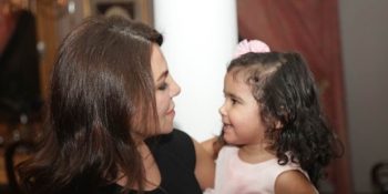 Koruyucu Ailesi Olduğu 2 Çocukla Hayatı Değişen KOREV Yönetim Kurulu Başkanı Ülkü Aydeniz