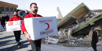 Türkiye’den de Hissedilen Ve Hayatını Kaybedenlerin Arttığı 7.3 Büyüklüğündeki Irak-İran Depremi