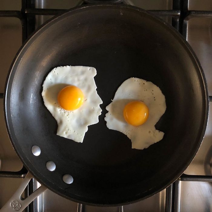 Mexican-artist-turns-eggs-into-amazing-works-of-art-and-youre-sure-to-want-one-of-those-at-breakfast-5a3fa5901a122__700