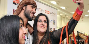 Fazla Yakışıklı Olduğu İçin Suudi Arabistan’dan Sınır Dışı Edilen Adam : Omar Borkan Al Gala