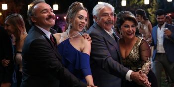 Aile Arasında; Hikayesi ve Karakterleriyle Tam Bir Gülse Birsel Klasiği Sıcacık Bir Film