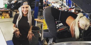 Tüm Tabuları Yıkan Dünyanın En Güzel Araba Tamircisi Malorie Woods