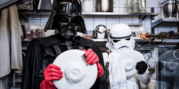 Kötülükleriyle Evrene Korku Salan Darth Vader’in İşsiz Kalınca Yapacağı 14 Şey