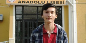 Apple’ın Siri Uygulamasındaki Açığı Bularak Ödül Kazanan 16 Yaşındaki Yiğit Can Yılmaz