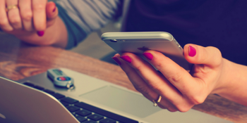 Her Kadının Cep Telefonunda Bulundurması Gereken 9 Uygulama