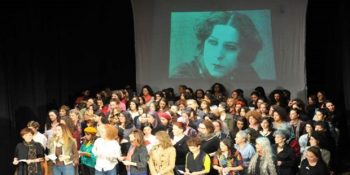 Sahneye Çıkarılmayan Ve Yasaklara Karşı Çıkıp Çeşitli Eserlerden 100 Replik Okuyan Kadınlar