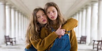 Aralarındaki Farkı Anlamak İçin Gözlerinizi Ayıramayacağınız 21 İkiz Kardeş