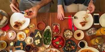 Çabuk Acıkmamak ve Susamamak İçin Sahurda Tüketilmemesi Gereken 7 Yiyecek