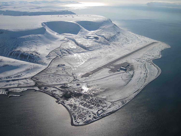 Dünyanın En Tuhaf Havaalanları Svalbard Havaalanı