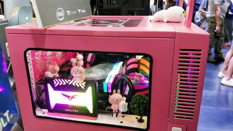 ilginç bilgisayar kasaları asrock pink z370