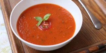 Her Damak Tadına Uygun Domates Çorbası Tarifleri
