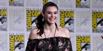 Televizyon Dünyasının İlk Transseksüel Süper Kahramanını Oynayacak Nicole Mains