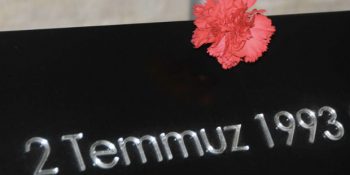 Cehaletin Aydınları Yakmasının Ardından 25 Yıl Geçti; #unutMADIMAKlımda