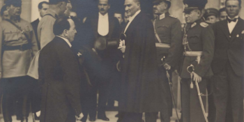 TBMM Arşivinden; Daha Önce Görmediğiniz Cumhuriyet’in 10. Yılından 38 Nostaljik Fotoğraf