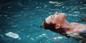 Mutlu Olmak İçin Yapmayı Bırakmanız Gereken 6 Davranış