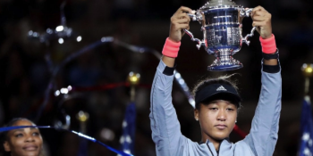 İlk Kez Grand Slam Kazanan Japon Olmasına Rağmen Kendi Ülkesinde Ayrımcılığa Uğrayan Naomi Osaka