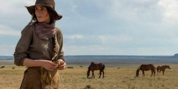 Sezon Sezon Takip Etmenize Gerek Olmayan, Bir Çırpıda Başlayıp Bitireceğiniz Mini Diziler