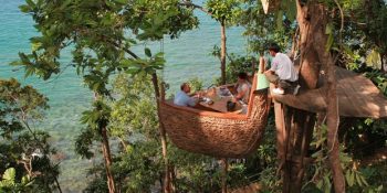 Yemeğini Sıra Dışı Bir Yerde Yemek İsteyenler İçin 12 Muhteşem Restoran