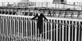 İkiz Kulelerdeki İllegal Yürüyüşüyle Tarihe Geçen İp Cambazı Philippe Petit