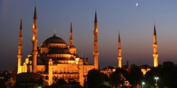 Bu Kandilde Sevdiklerinize Gönderebileceğiniz En Güzel Mevlid Kandili Mesajları