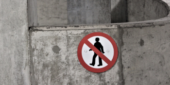 Muhtemelen Daha Önce Duymadığınız Dünyanın Dört Bir Yanından 23 Sıra Dışı Yasak