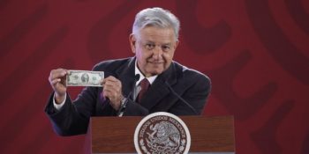 Cebinde Yalnızca 2 Dolar Taşıdığını Açıklayan Meksika Devlet Başkanı Obrador