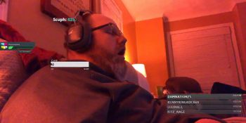 Twitch Yayını Açıkken Uyuyup Bir Anda Ünlü Olan Yayıncı