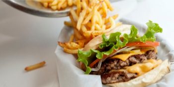 Fast-food Restaurantların Size Daha Fazla Para Harcatabilmek İçin Uyguladığı 7 Taktik