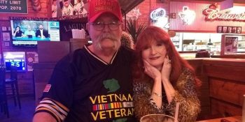 15 Yıldır Haftanın 6 Günü Aynı Restoranda Yemek Yiyen Çılgın Çift