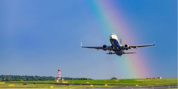 Yolcularına Cinsiyet Bağımsız Seçenekler Sunan İlk Havayolu