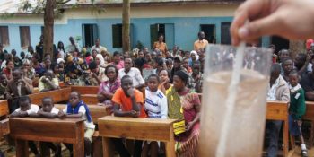 Japonların Suyu Temizleyen Çözeltisi Afrika’ya Umut Oldu