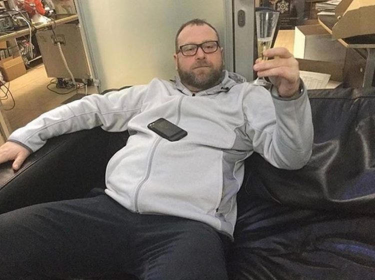 Ed Sheeran'nın Instagram'da Neredeyse 1 Milyon Takipçisi Olan Özel ...