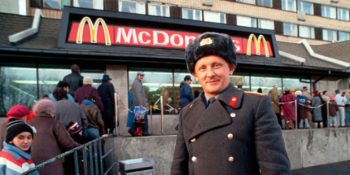 Demir Perdenin Ardında Hikayesi Anlatılmayan Yaşamlar: Soviet Visuals