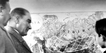 Dünya Lideri Atatürk’ün Bulgaristan’a Verdiği Tarihi Ayarın Detayları