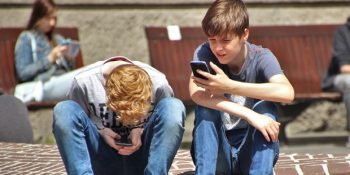 Teknoloji Bağımlılığını Çocuklardan Arındırmanın 6 Yöntemi