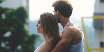 İlişkilerinizde Bağımlı Olduğunuzu Gösteren 9 Tehlikeli İşaret