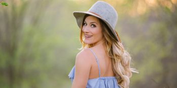 Yaz Sıcağından Korunmak İçin Nasıl Giyinmeli?