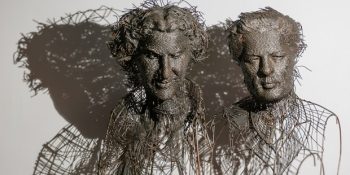 Endüstriyel Malzemeleri Kullanarak Tarihi Figürlerin Heykellerini Yapan Darius Hulea