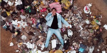 Eşcinsel Sanılmaktan Korktukları İçin Geri Dönüşüme Katkı Sağlamayan Erkekler