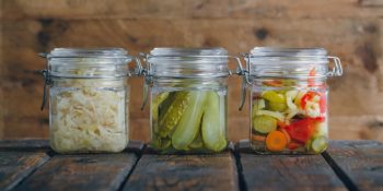 Turşu Suyu Nasıl Yapılır? Nefis Kıvamlı Turşu Suları İçin 10 Pratik Tüyo