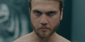 Yetenekli Oyuncu Aras Bulut İynemli’nin Rol Aldığı Dizi ve Filmler
