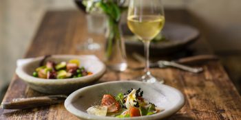 Romantik Bir Akşam Yemeği Hazırlamak İsteyenlerin Denemesi Gereken 18 Leziz Tarif