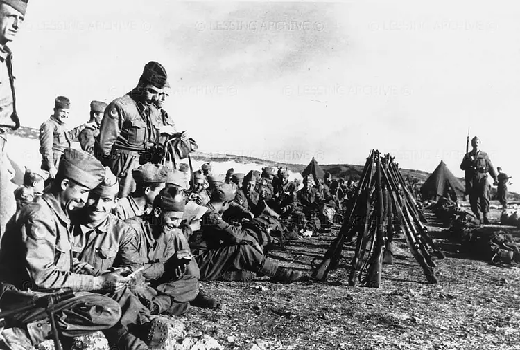 Türk Askeri