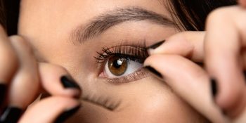 Birçok Kadının Merak Ettiği Mıknatıslı Kirpik Hakkında Bilmeniz Gerekenler