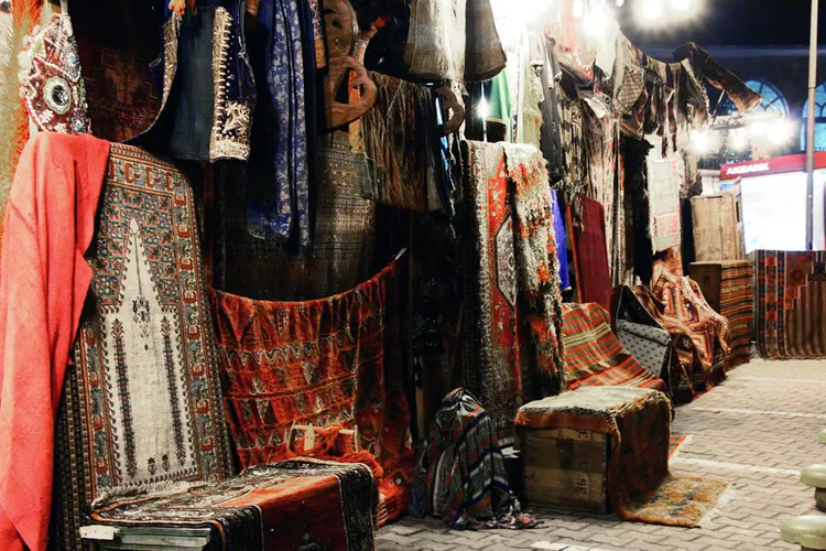 turistleri uyaran fransız dergisi