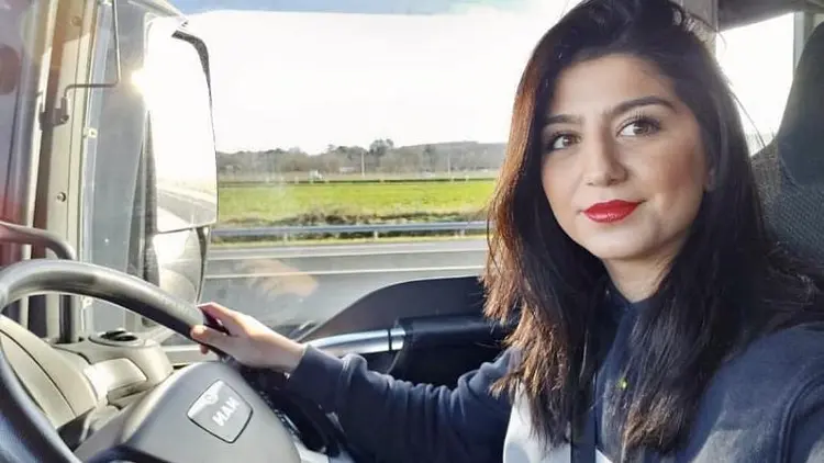 gülfem zengin