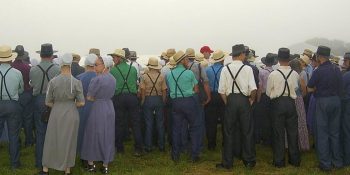 Yüzyıllardır Değişmeyen Kurallarıyla Çağımızın Çok Gerisinde Yaşayan Amish Topluluğu