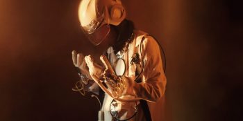 Halının Altına Süpürülenler Ortaya Çıkıyor: 30 Mart-5 Nisan Haftalık Burç Yorumları