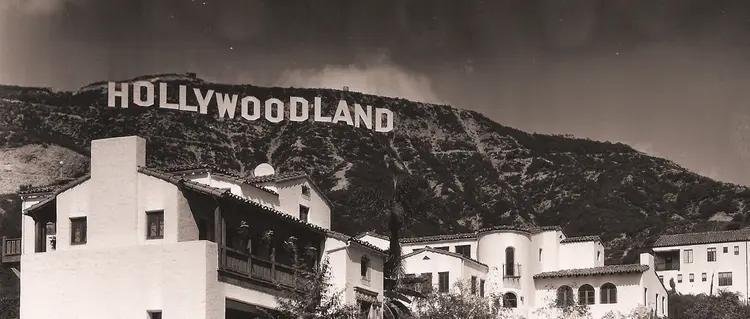 hollywood tabelası